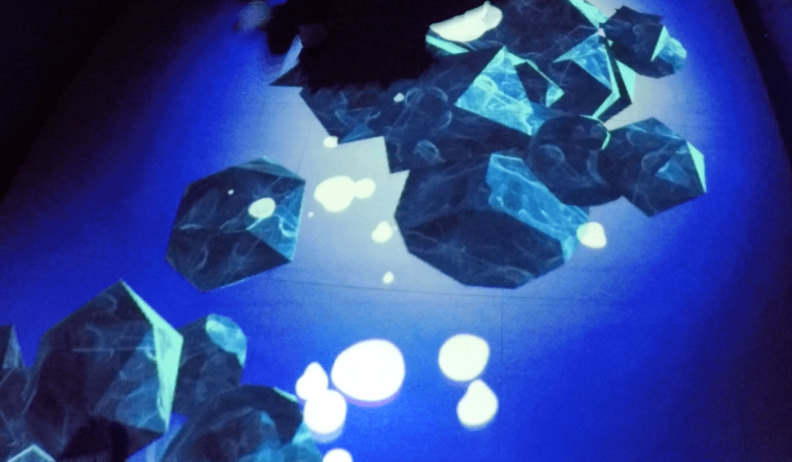 Ice passage walk in Swarovski Crystal Worlds 