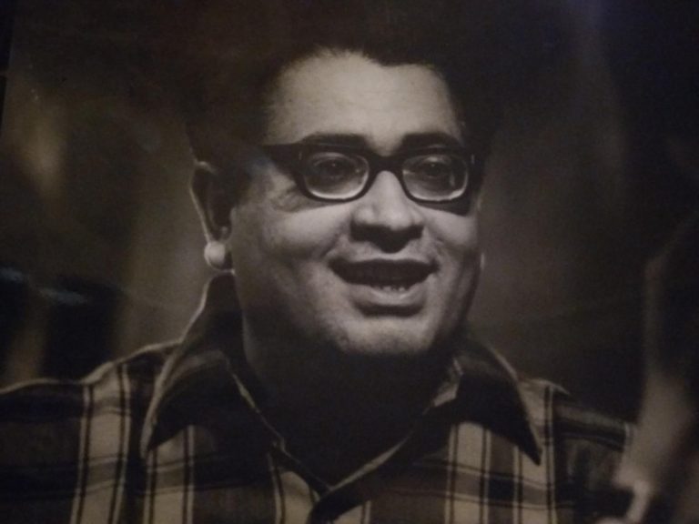 Mohan Rakesh Aakhiri chattan tak