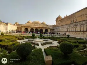 best travel blog in hindi