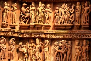 khajuraho temple sculptures
