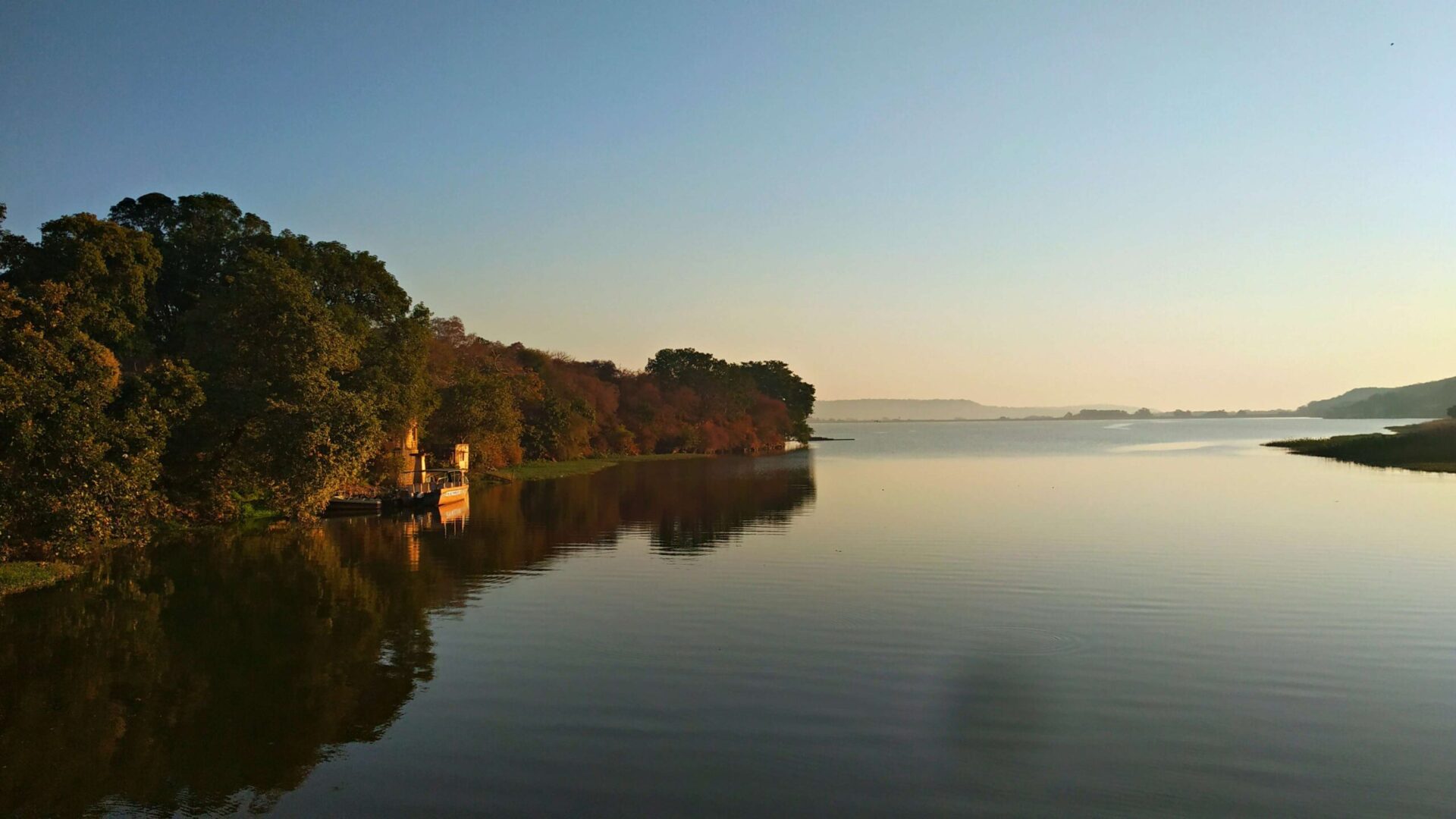 Sakhya Sagar Lake in Shivpuri